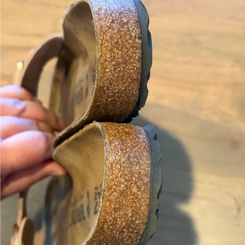Birkenstock Ladies Madrid Rose Gold Slip On Sandal Size 6 - Picture 7 of 7